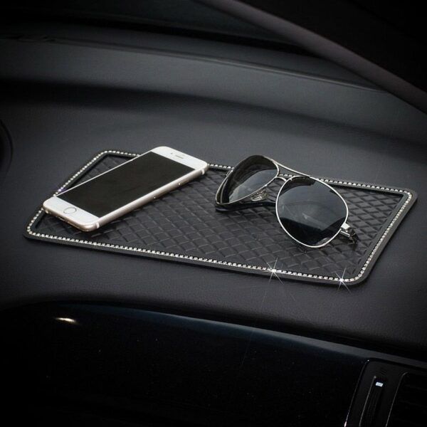 Car Anti-Slip Pad_0015_img_2_1PCS_Crystal_Anti-Slip_Pad_Mat_for_Mobil.jpg